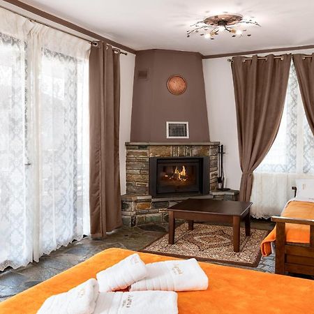Hotel Limnaio à Khrisokhórafa Extérieur photo
