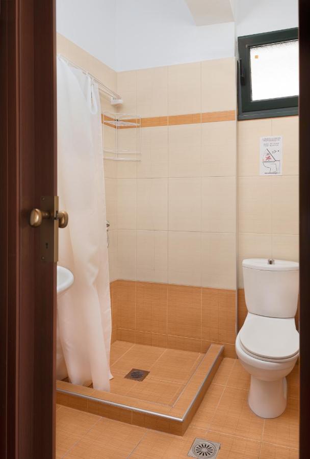 Hotel Limnaio à Khrisokhórafa Extérieur photo
